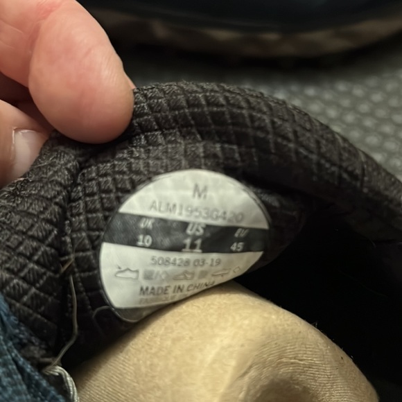 Altra Superior 4 great shoes zero rise very good condition plenty of tread - Picture 4 of 6